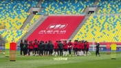 成都蓉城vs天津津門虎賽前踩場，德爾加多在列